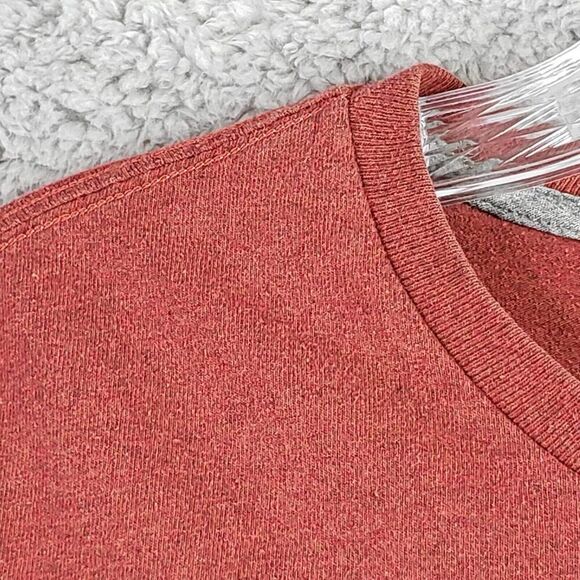 Patagonia Shirt Men's Size Medium Long Sleeve Organic Cotton Mountains - Picture 4 of 9